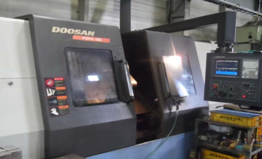 CNC 선반 · 770 × 1105